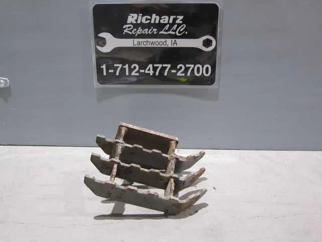 16815358