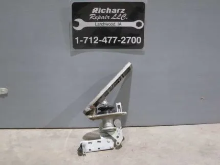 4940759