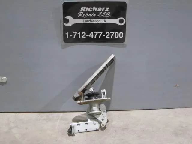 4940759