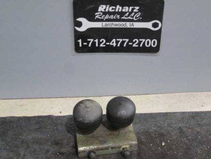 17258314 set of  2