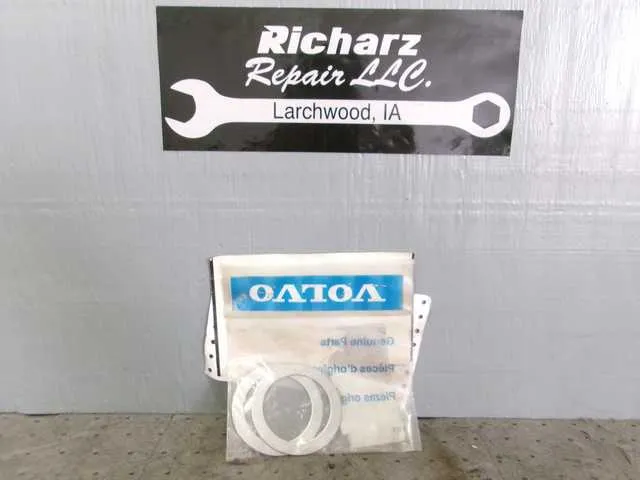 4880972 set of 2